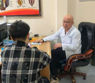 兰州市|男科医师高朋磊：守护男性健康，专业男科诊疗
